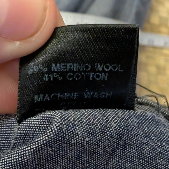 SOLD OUT Outlier Merino/Co Pivot Button Up Shirt Gray Men's Size L Made in USA - Picture 4 of 6